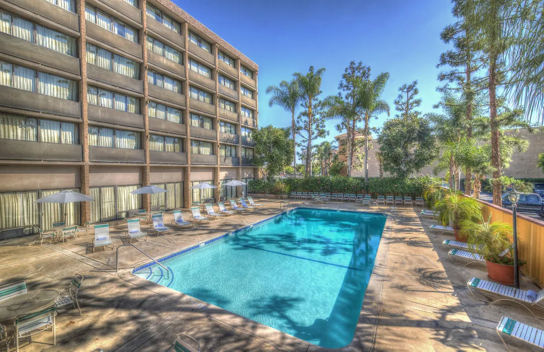 Clarion Hotel Anaheim Resort-1